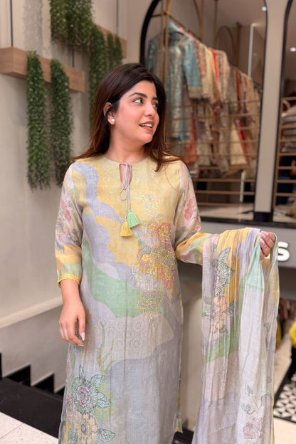Kaveer Floral Embroidered Suit Set