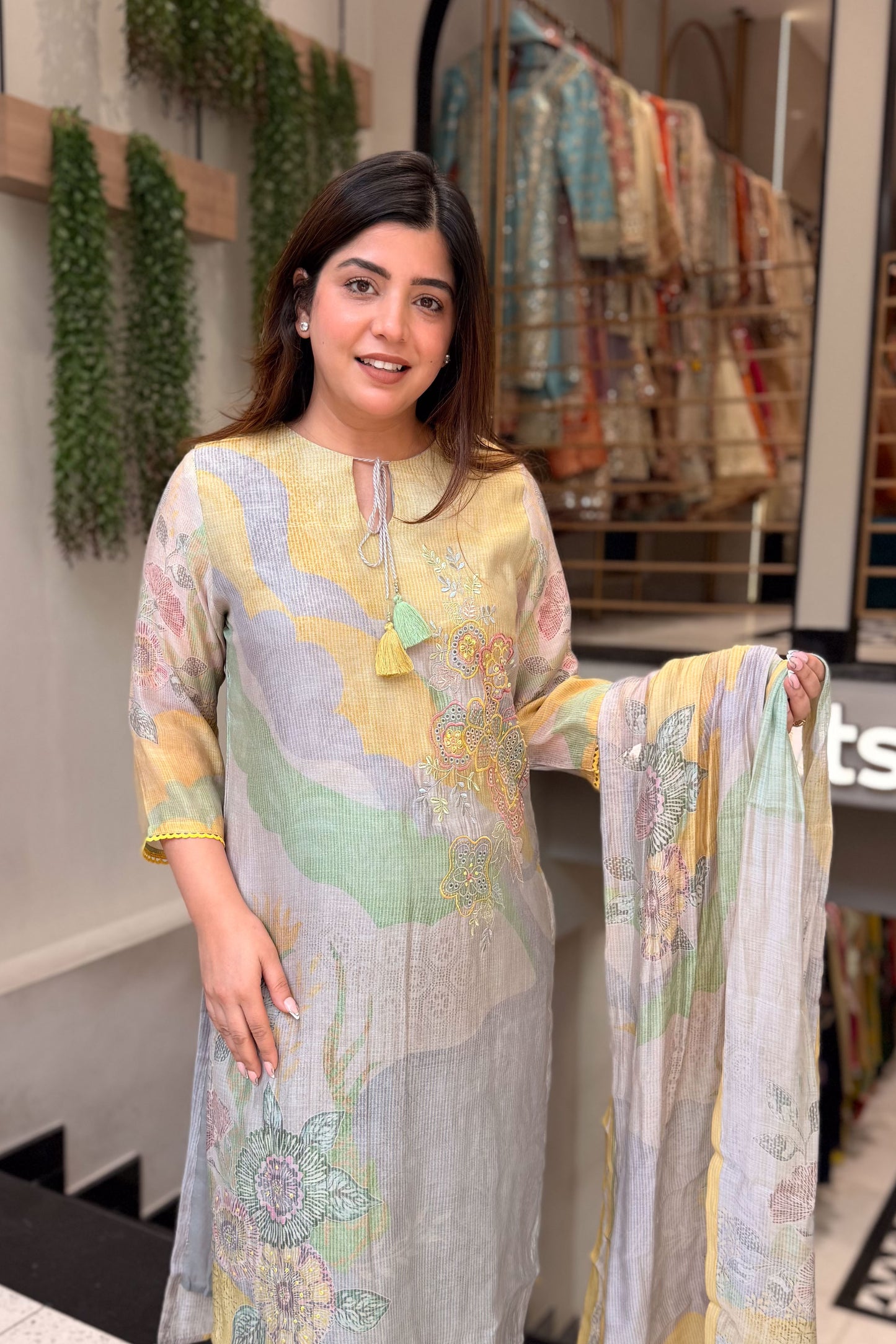 Kaveer Floral Embroidered Suit Set