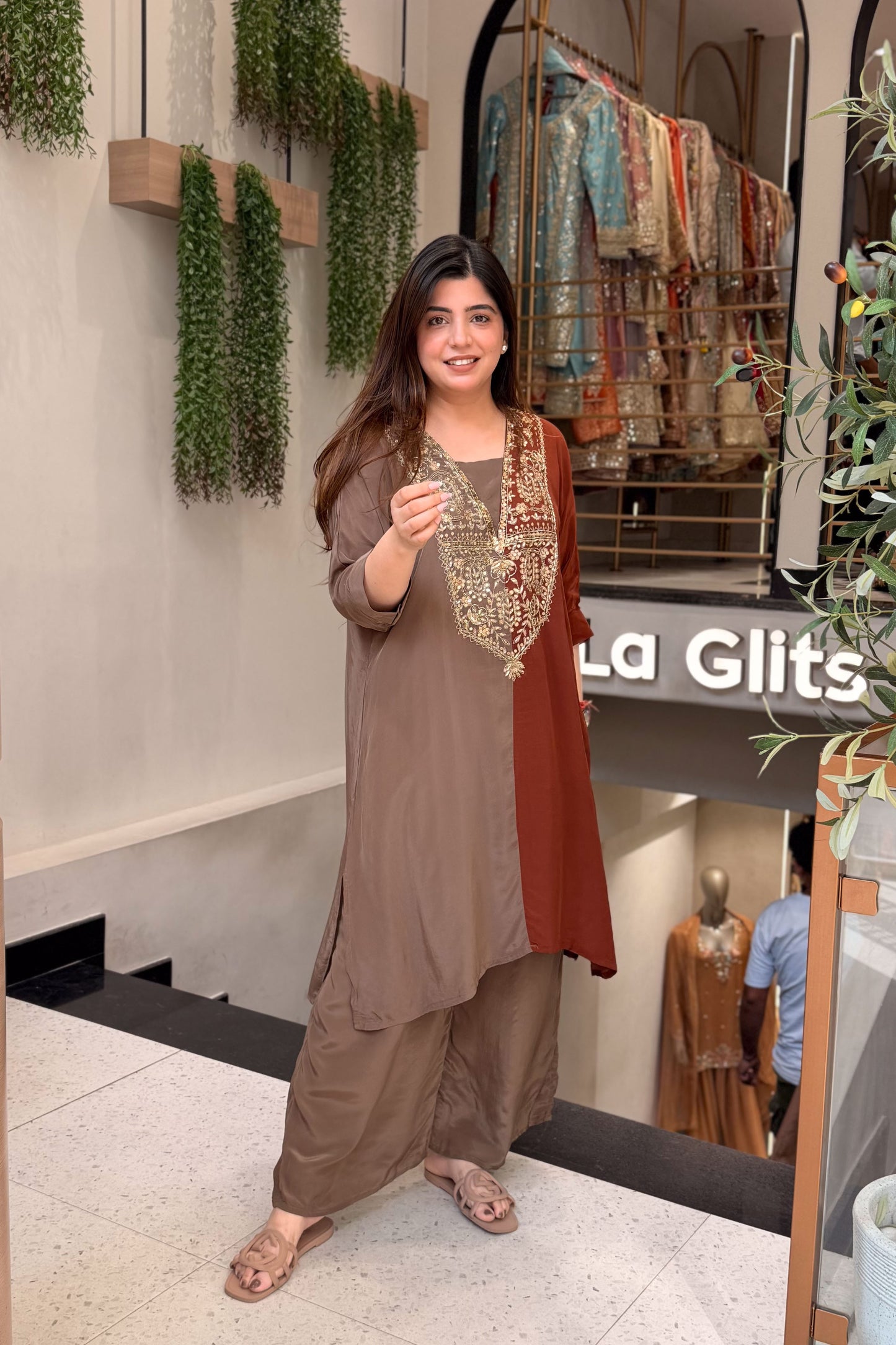 Arohi Embroidered Co ord Set