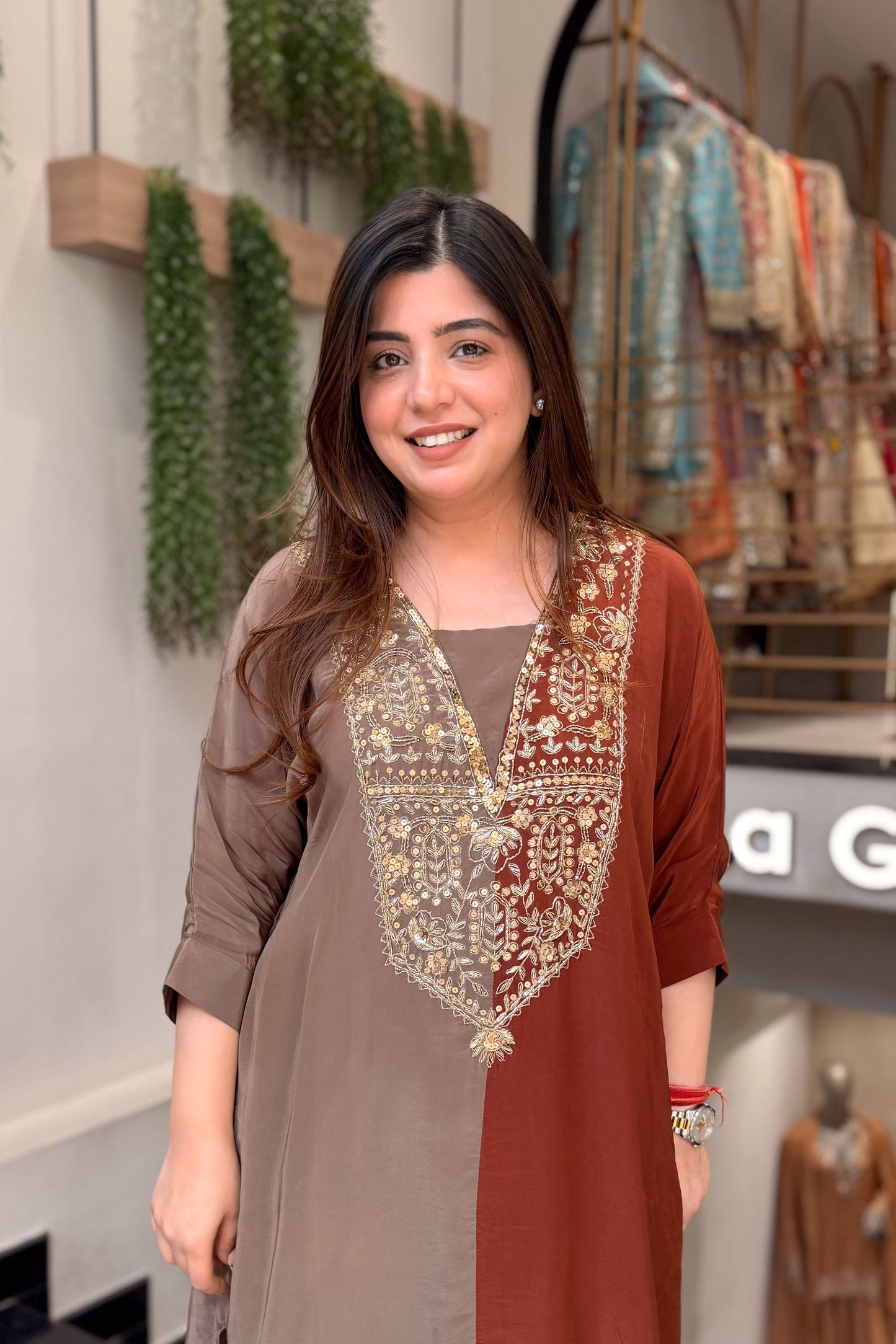 Arohi Embroidered Co ord Set