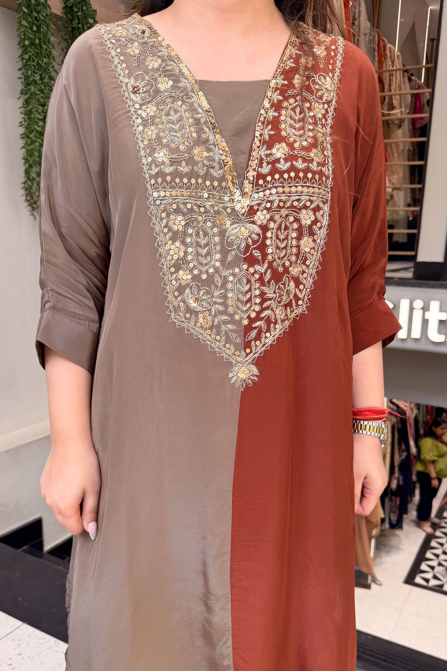 Arohi Embroidered Co ord Set