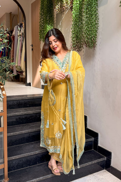 Disha Mirror Work Suit Set with Potli