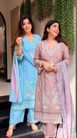 Vianya Embroidered Pakistani Suit Set