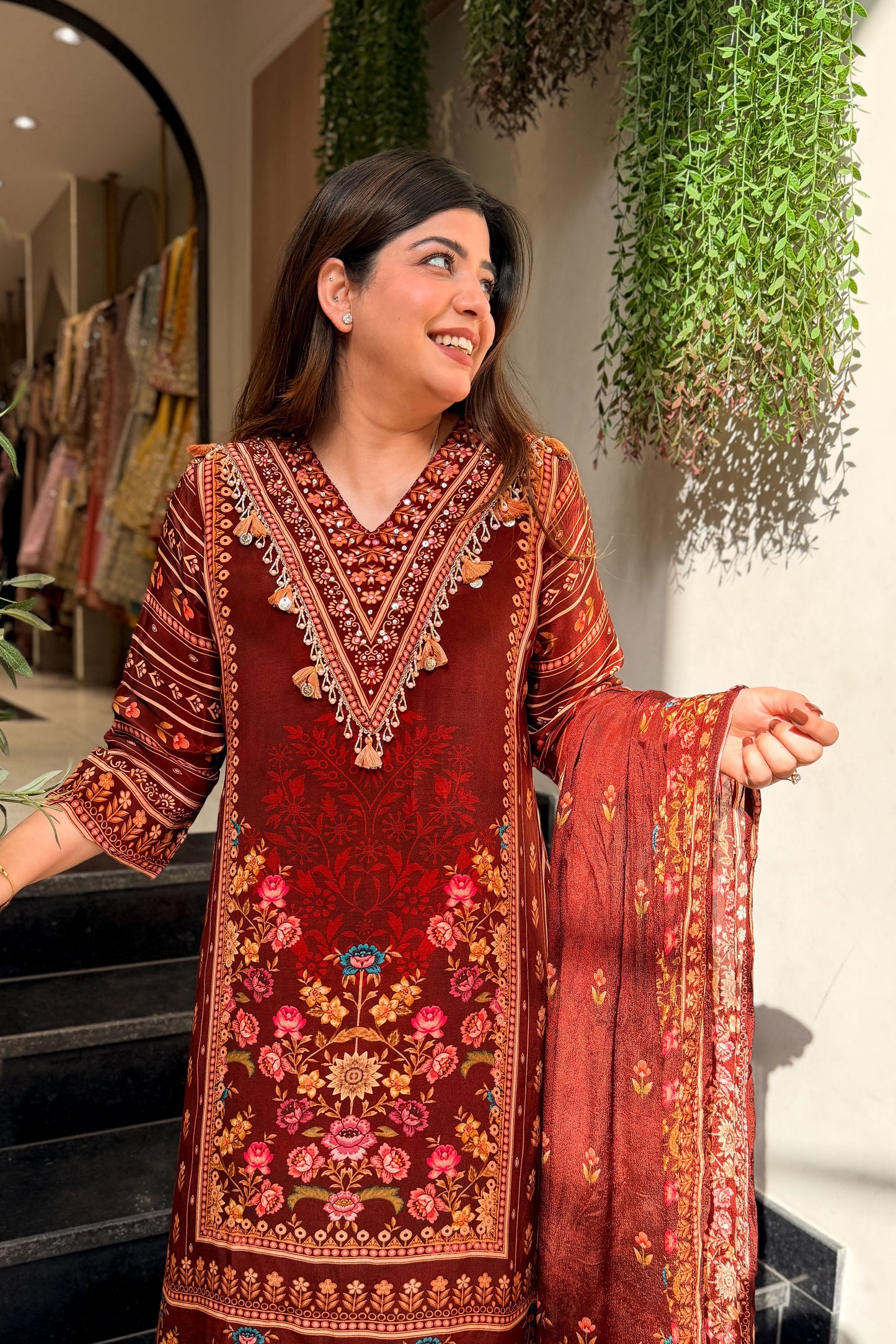 Somi Embroidered Printed Suit Set