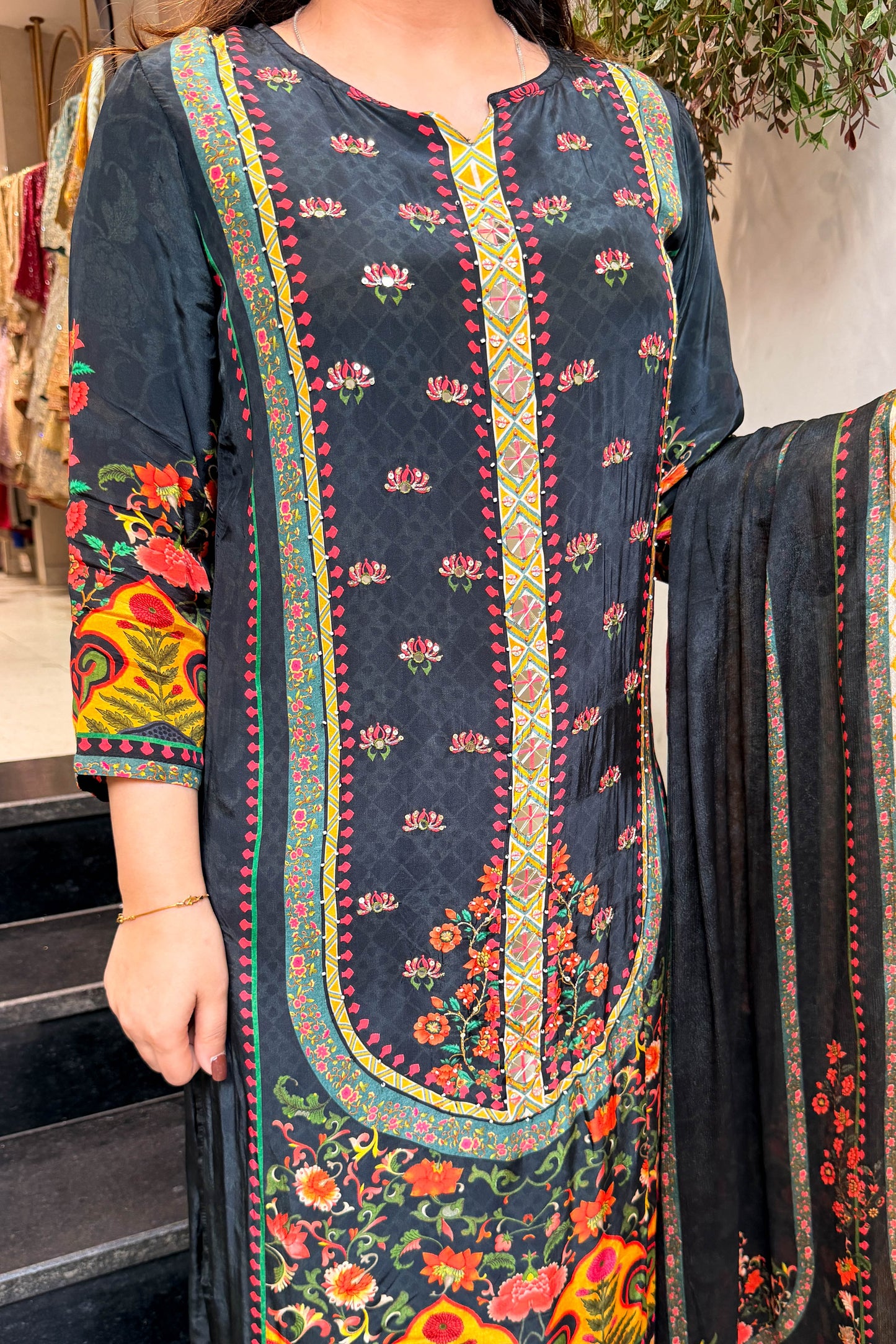 Miravi Floral Printed Suit Set