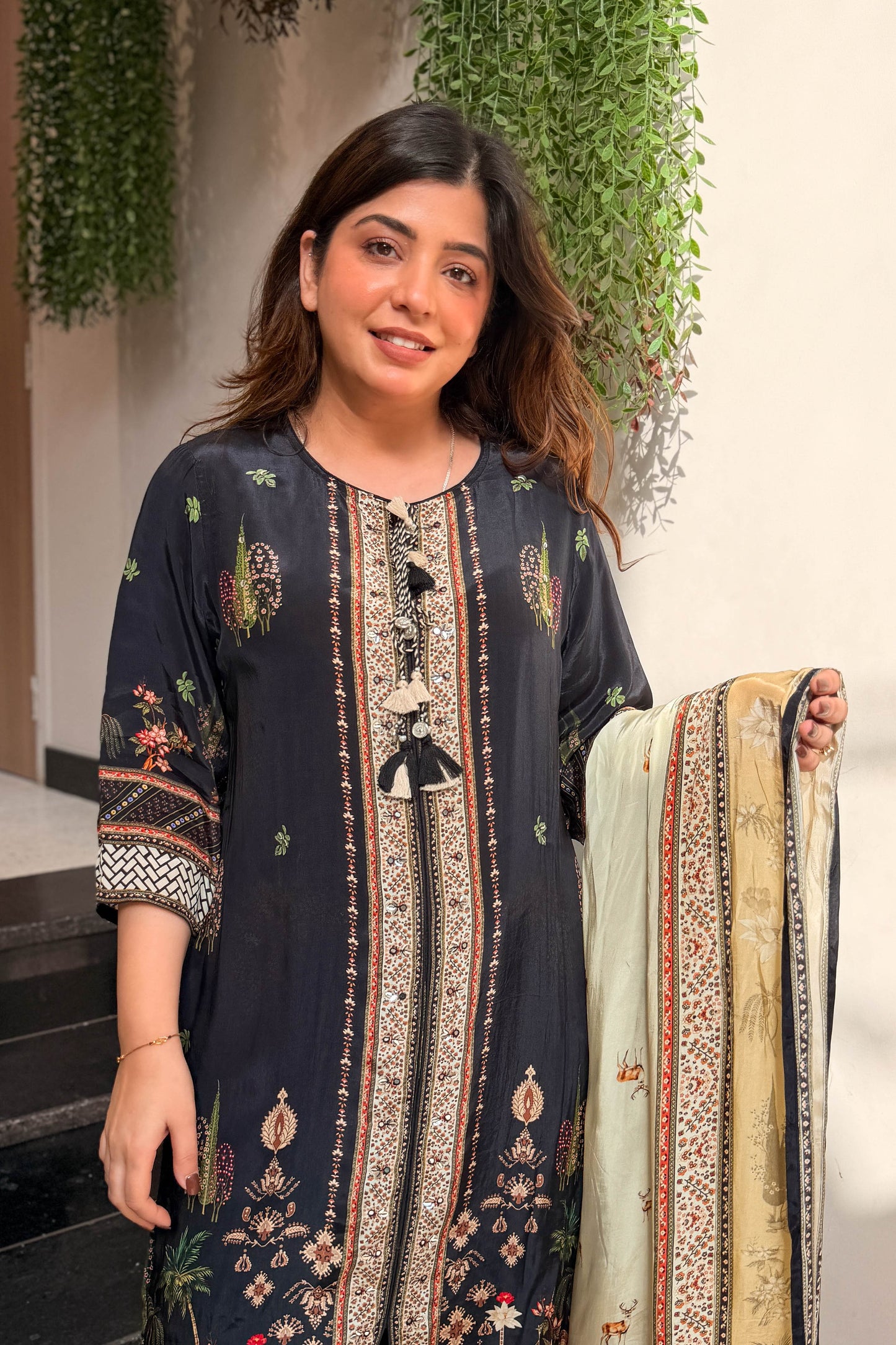 Pranika Floral Printed Suit Set