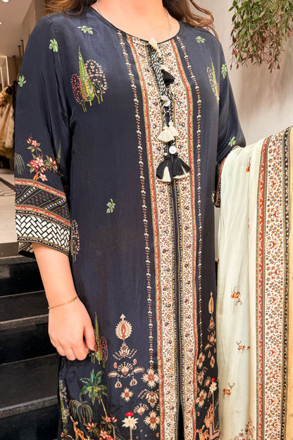 Pranika Floral Printed Suit Set