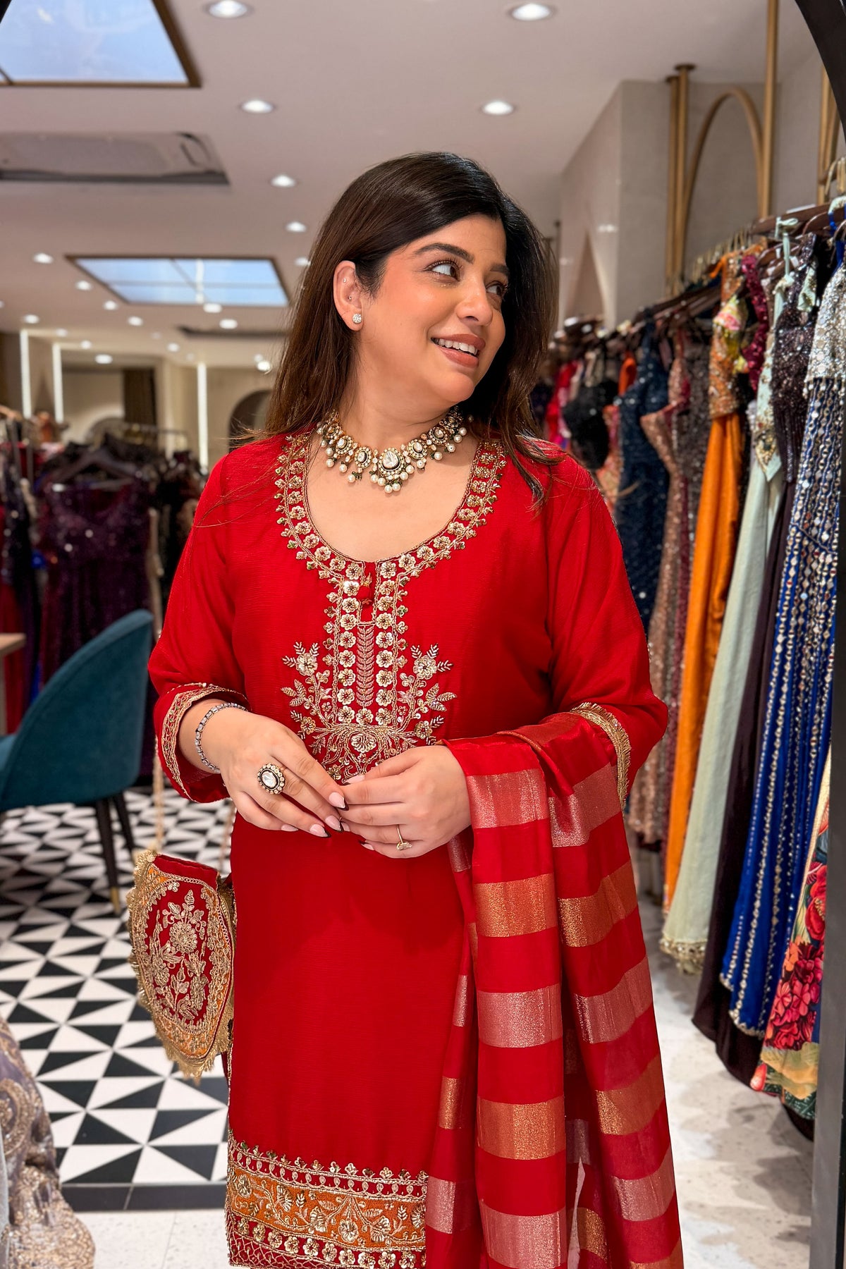 Namraa Embroidered Suit Set with Potli
