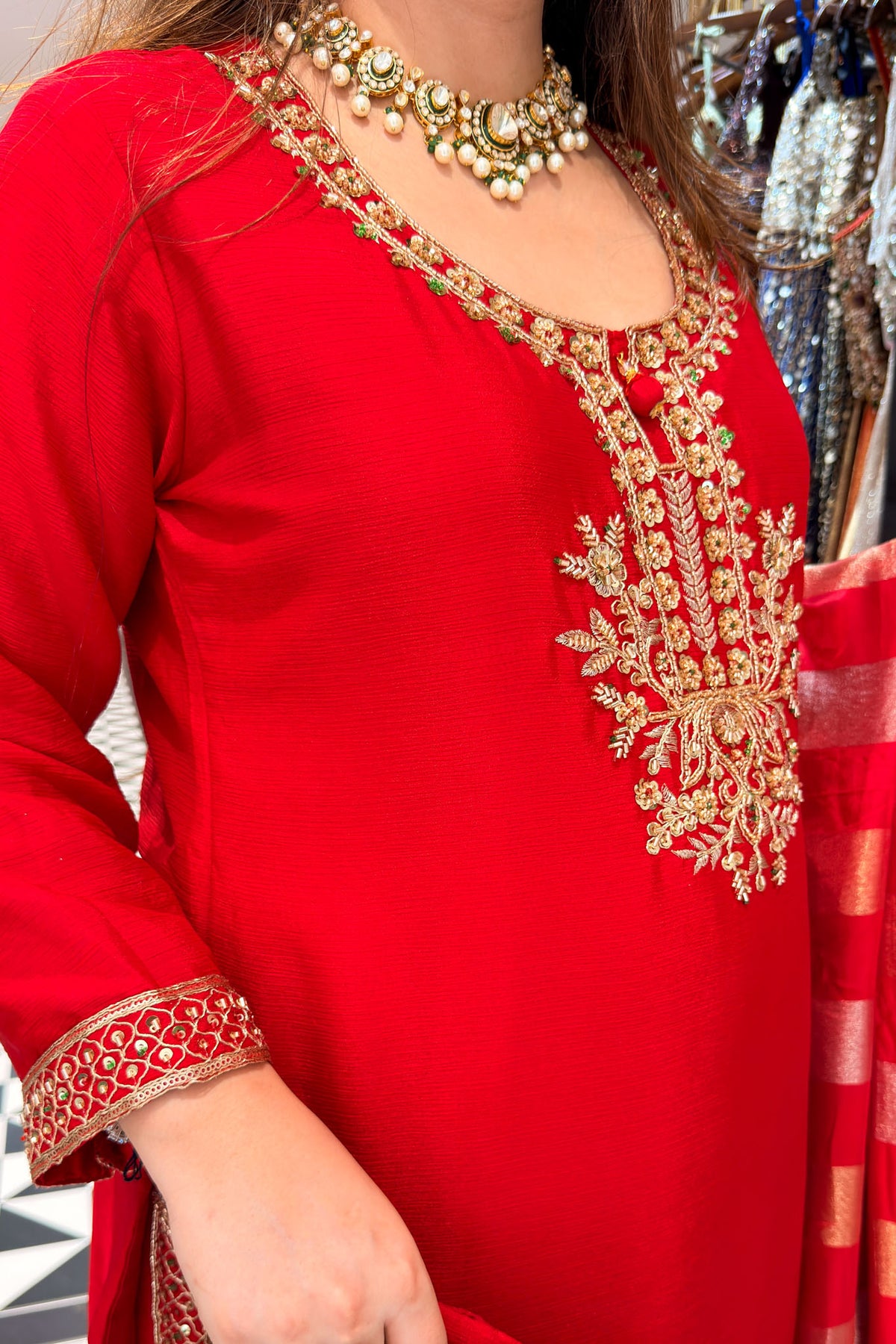 Namraa Embroidered Suit Set with Potli