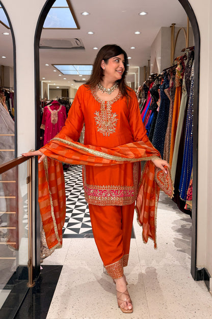 Namraa Embroidered Suit Set with Potli