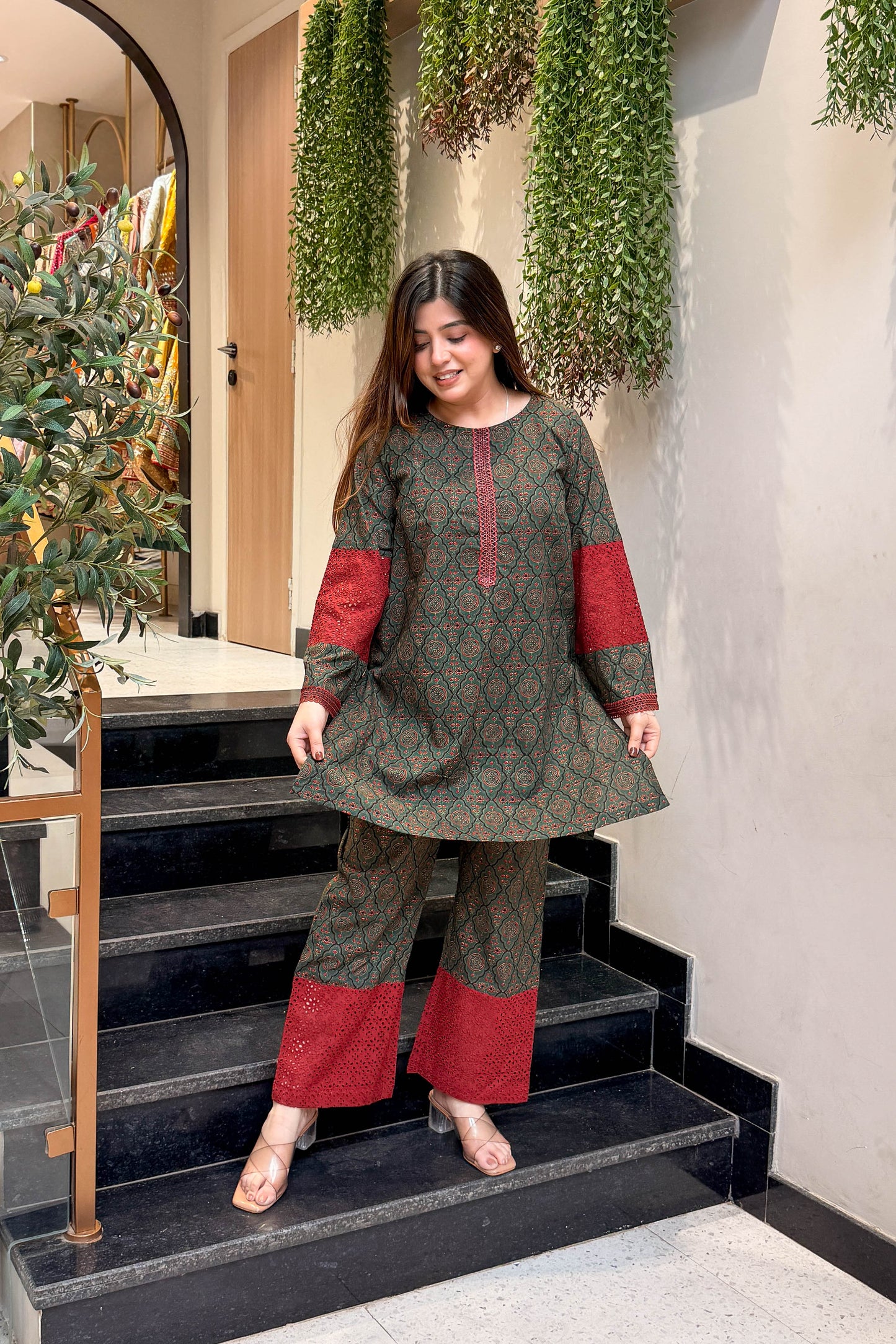Varnika Floral Printed Co ord Set