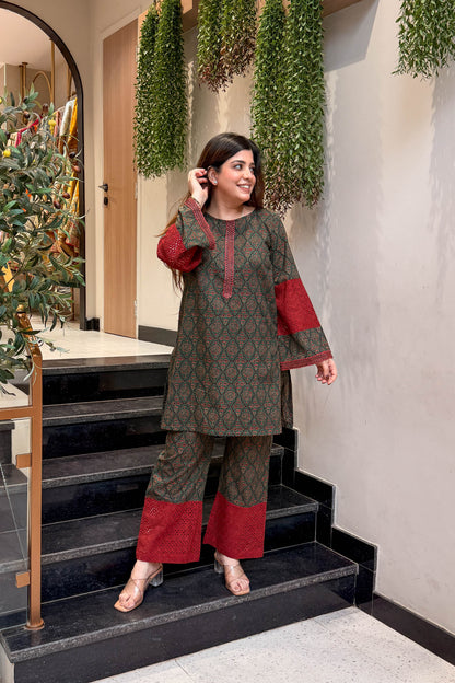 Varnika Floral Printed Co ord Set