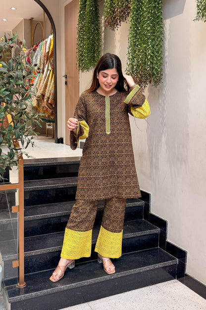 Varnika Floral Printed Co ord Set