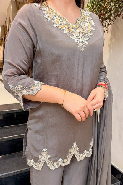 Snigdha Embroidered Suit Set