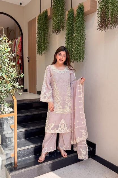 Zaakira Embroidered Pakistani Suit Set