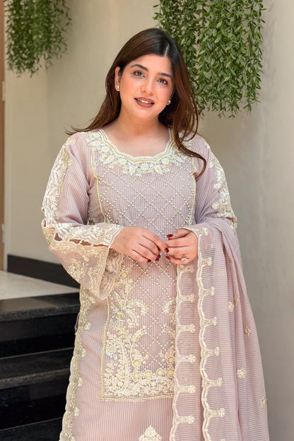 Zaakira Embroidered Pakistani Suit Set