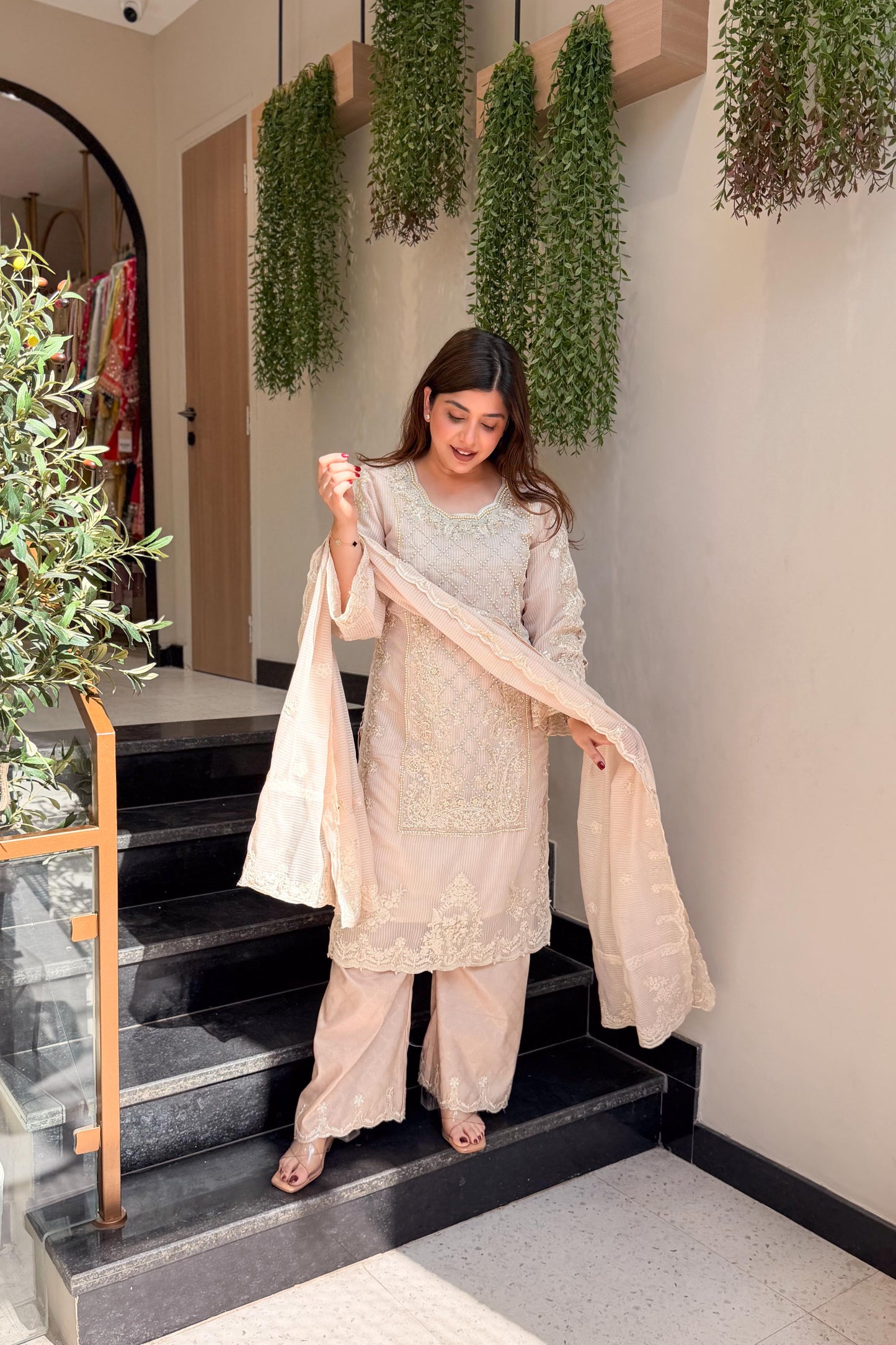 Zaakira Embroidered Pakistani Suit Set