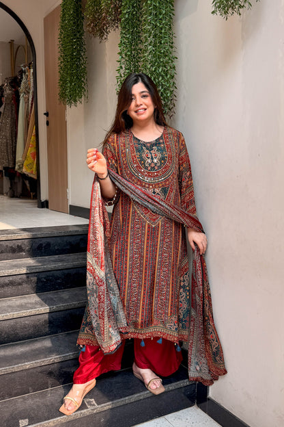 Leena Printed & Embroidered Suit Set