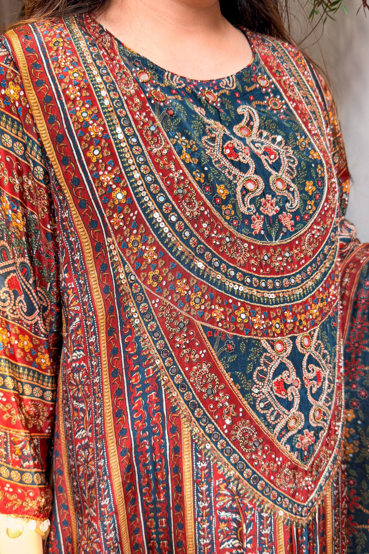 Leena Printed & Embroidered Suit Set