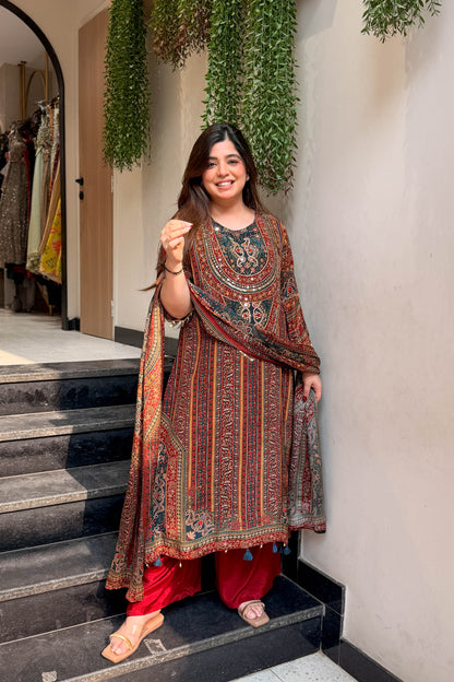 Leena Printed & Embroidered Suit Set