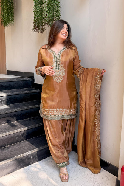 Sifat Embroidered Farshi Suit Set