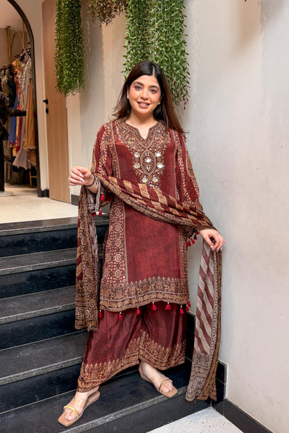 Kisha Printed & Embroidered Suit Set
