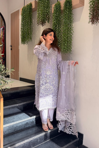 Noorain Embroidered Pakistani Suit Set
