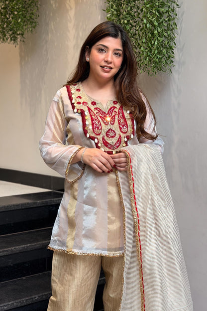 Zunaira Embroidered Suit Set