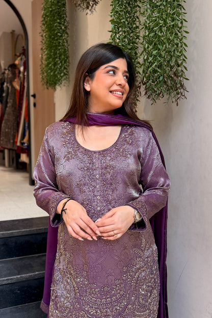 Wareen Embroidered Silk Suit Set