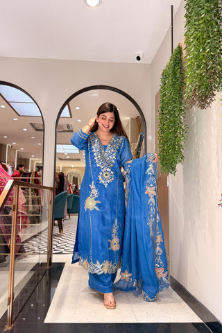 Riva Gotta And Mirror Detailing Suit Set