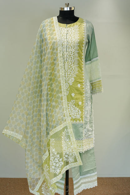 Riza Embroidered Pakistani Suit Set