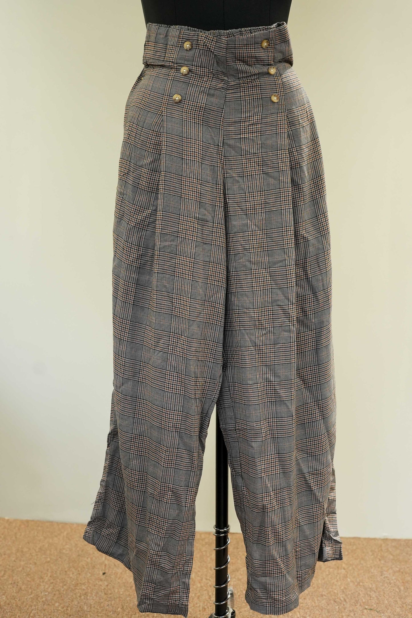 High Waist Check Pants