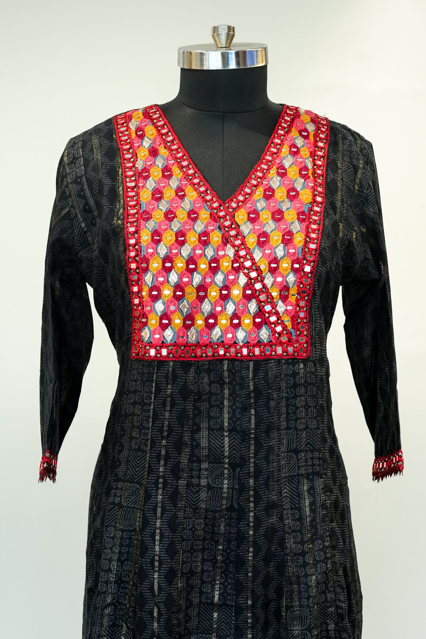 Dua Embroidered Kurta