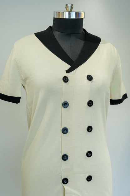 Collared Double Buttoned Knit Top