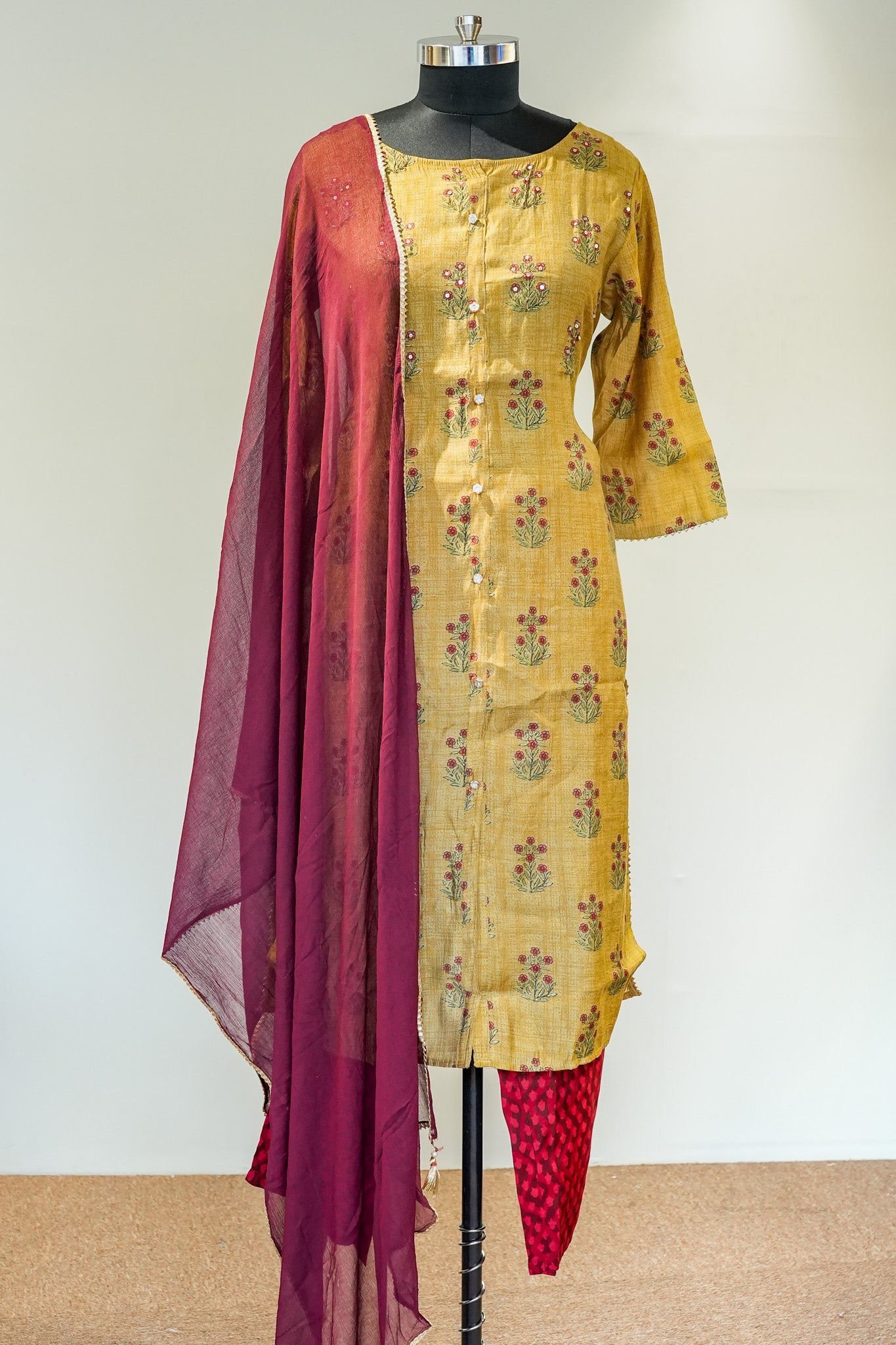 Gauri Printed Suit Set