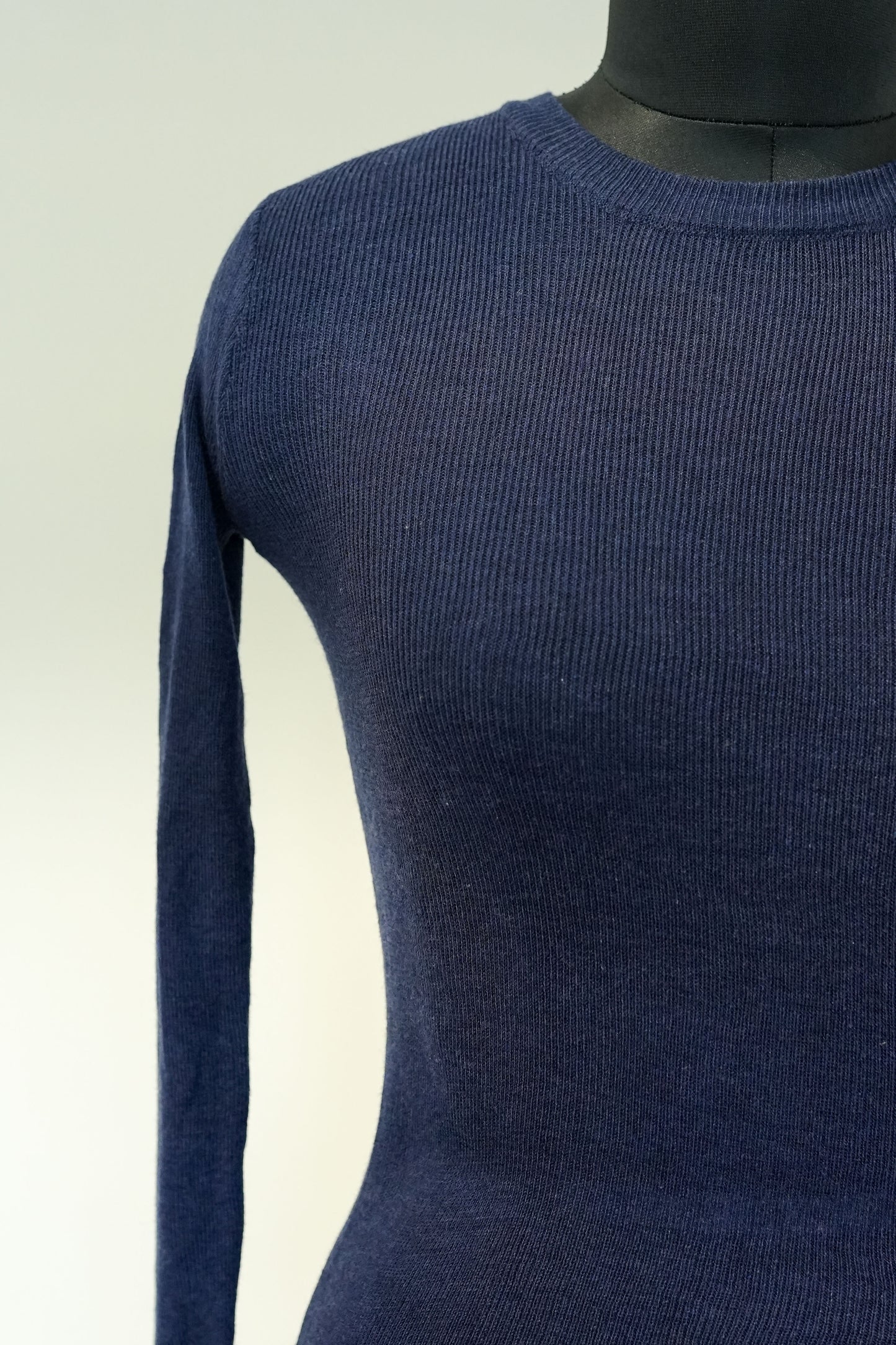Cut-Out Sleeve Knit Top