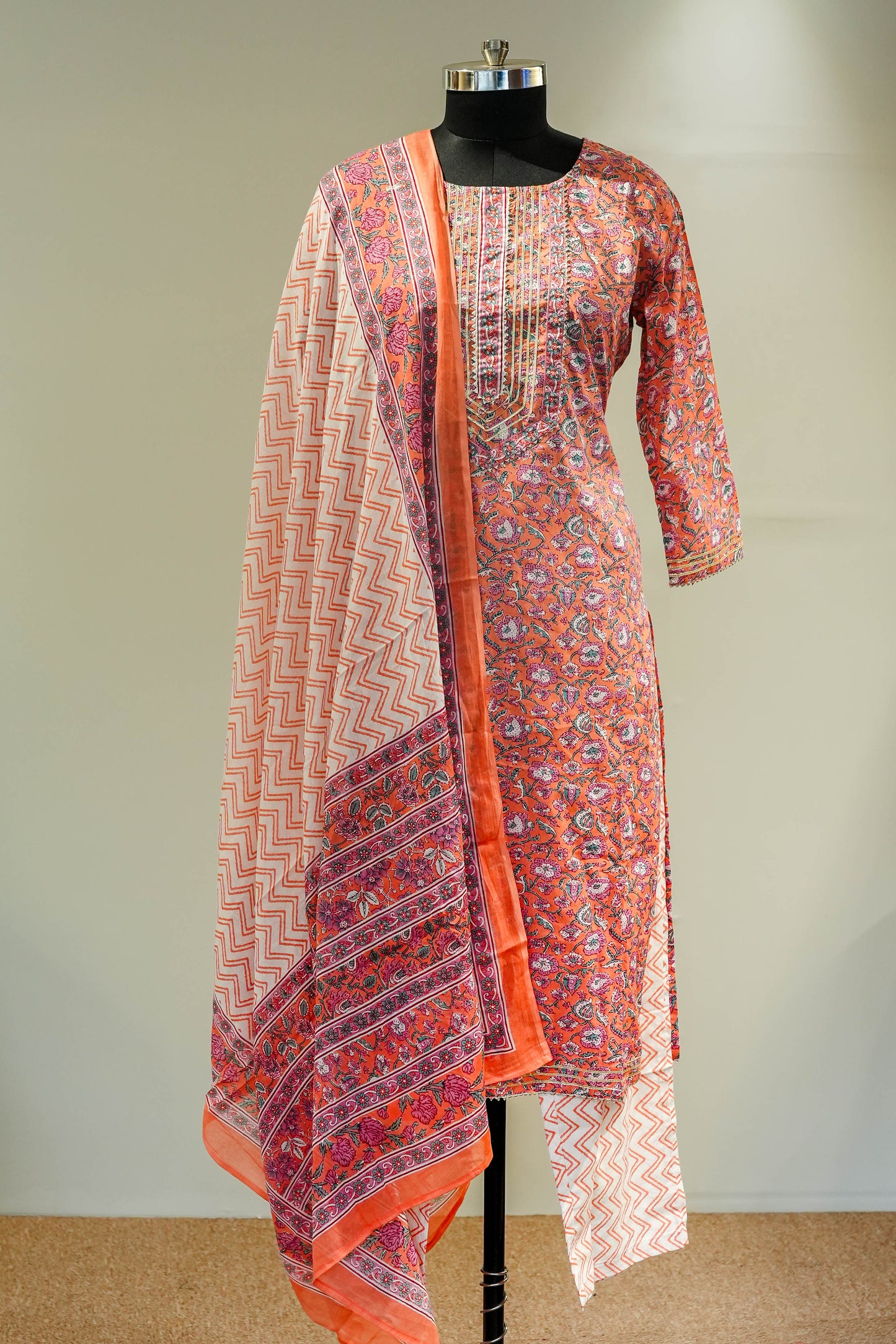 Dima Floral Printed Suit Set