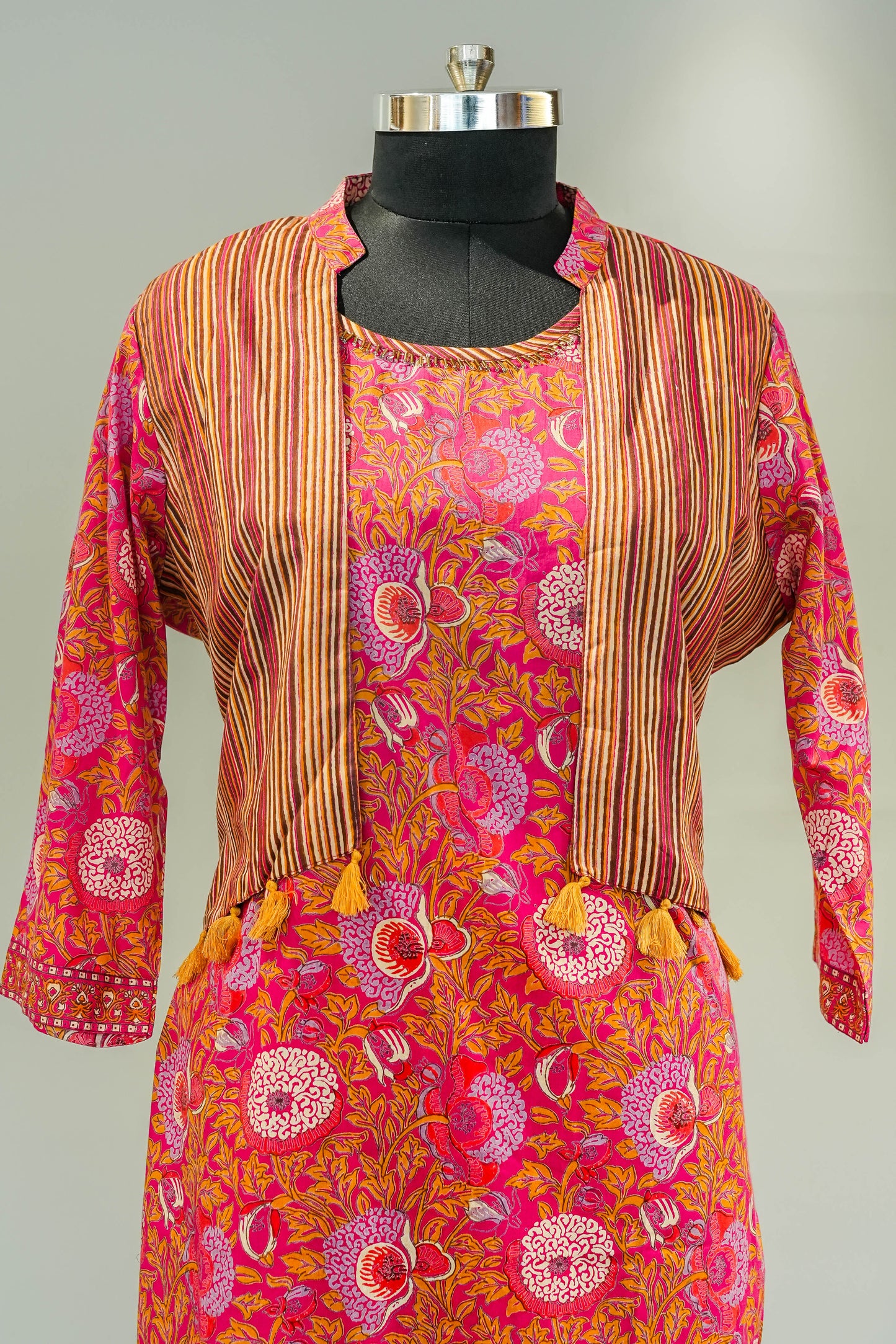 Floral Printed Shrug Style Kurta