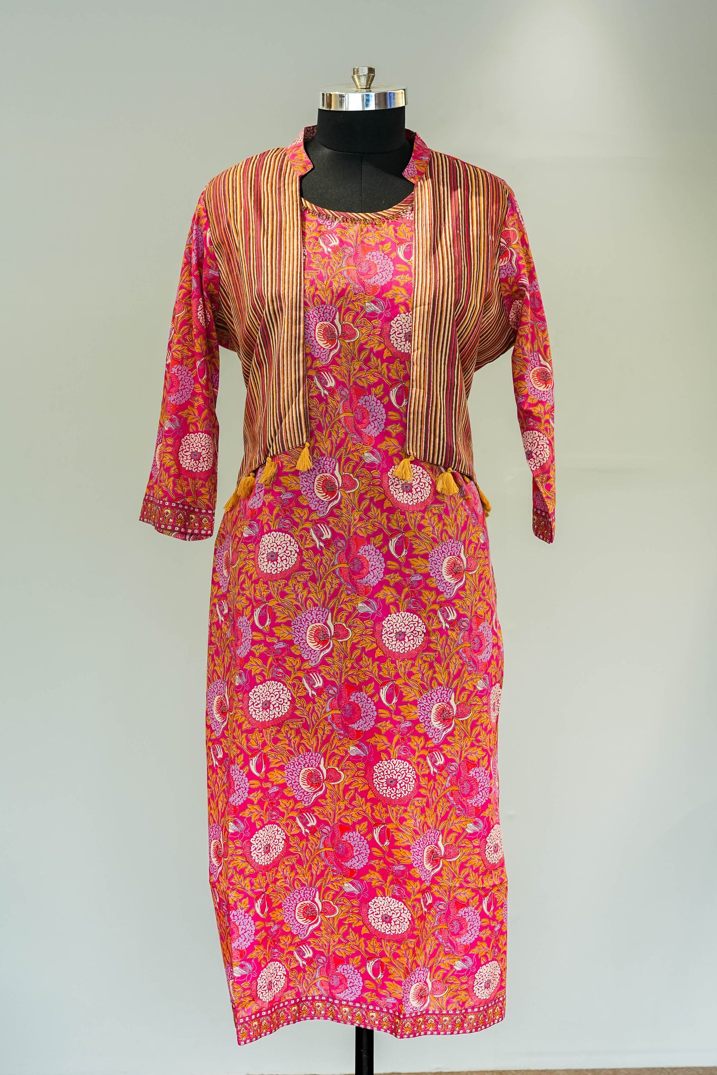 Floral Printed Shrug Style Kurta