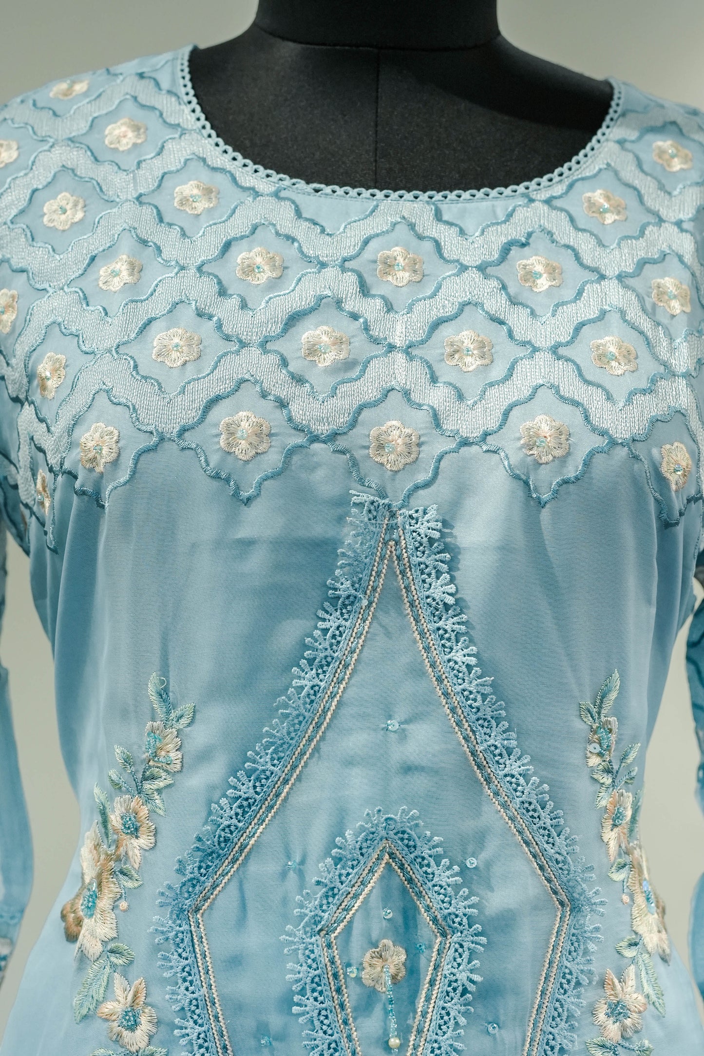 Gauri Pakistani Embroidered Suit Set