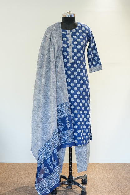 Malti Printed Suit Set