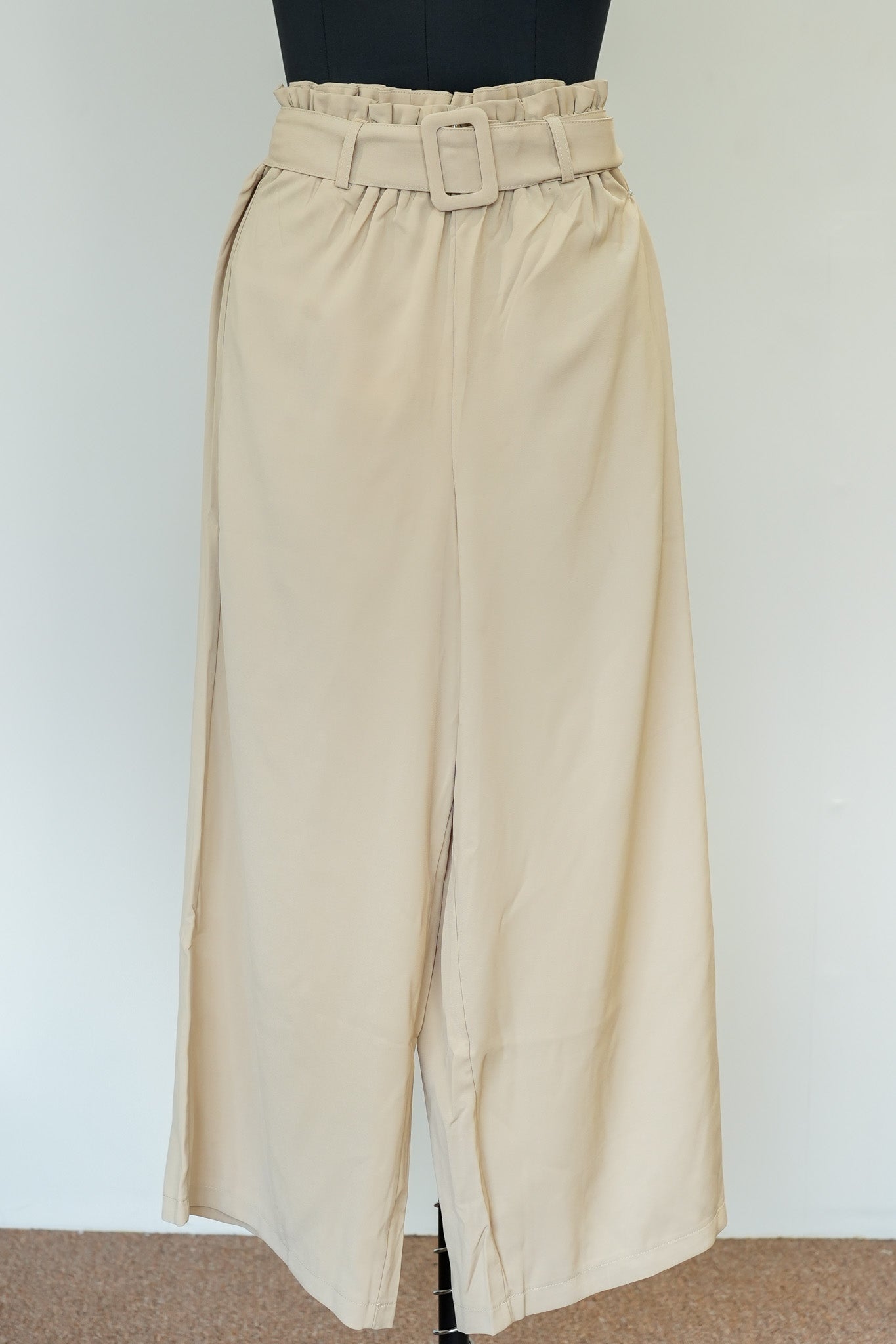 Off White Pants with Belt