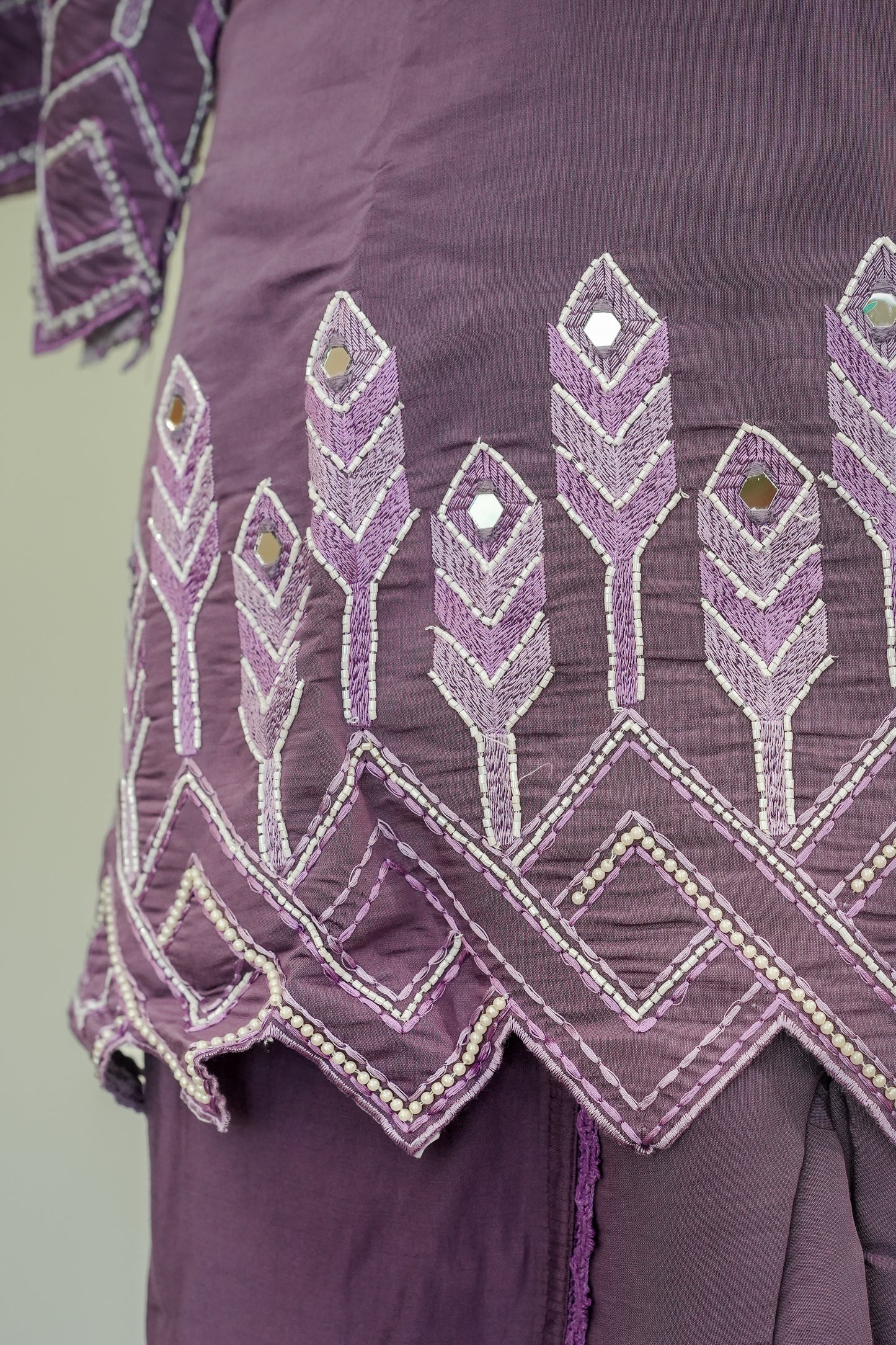 Saifi Embroidered Co ord Set