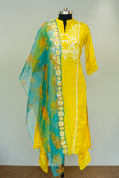 Riyaz Embroidered Suit Set