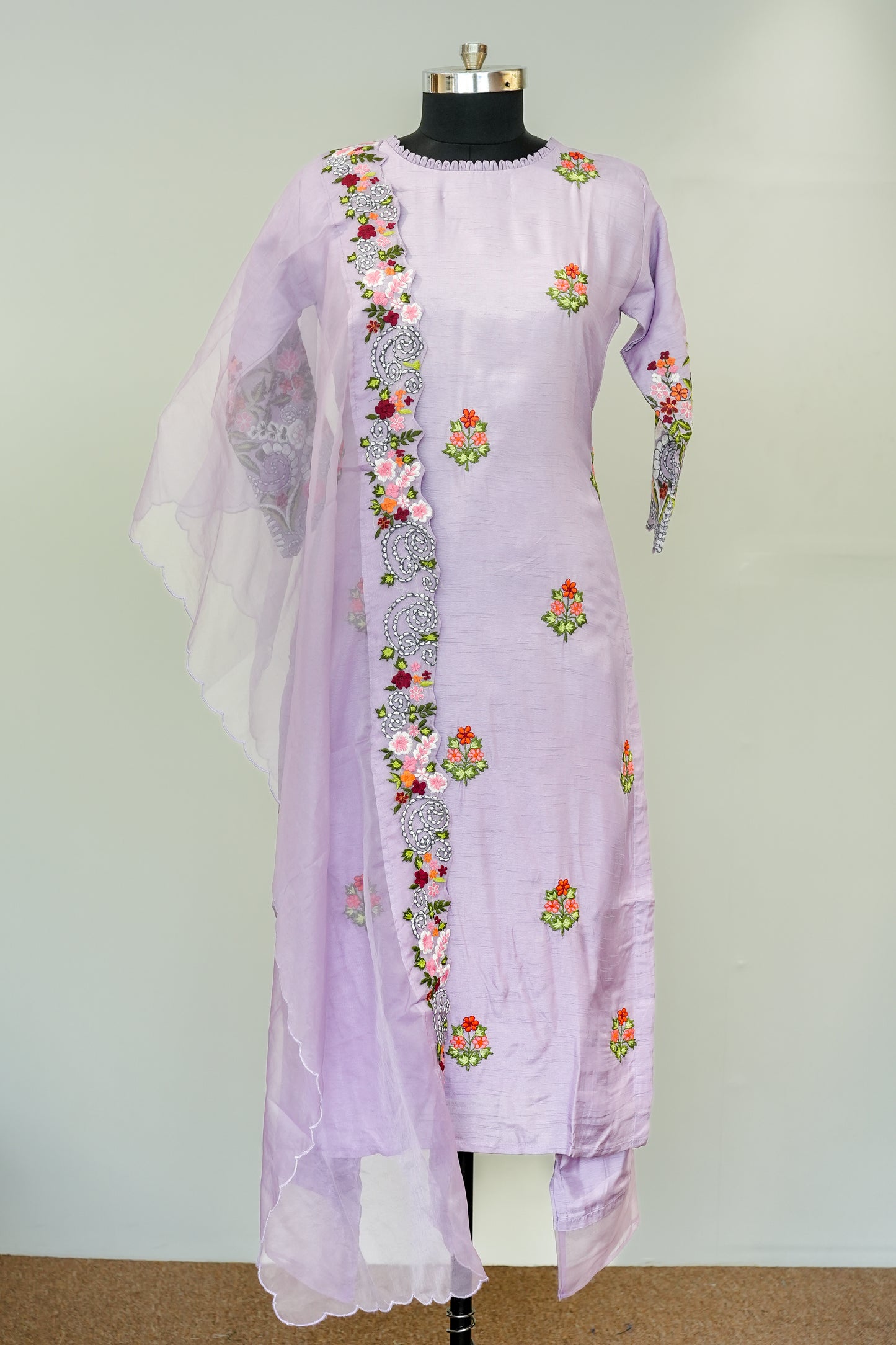 Sunira Floral Embroidered Suit Set