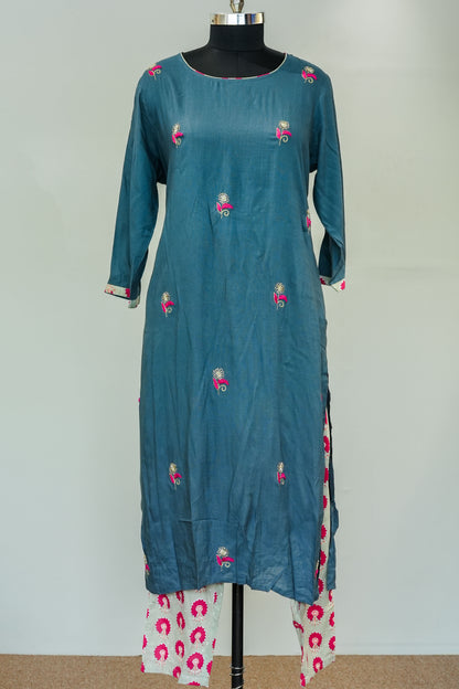 Reema Floral Embroidered Kurta Set