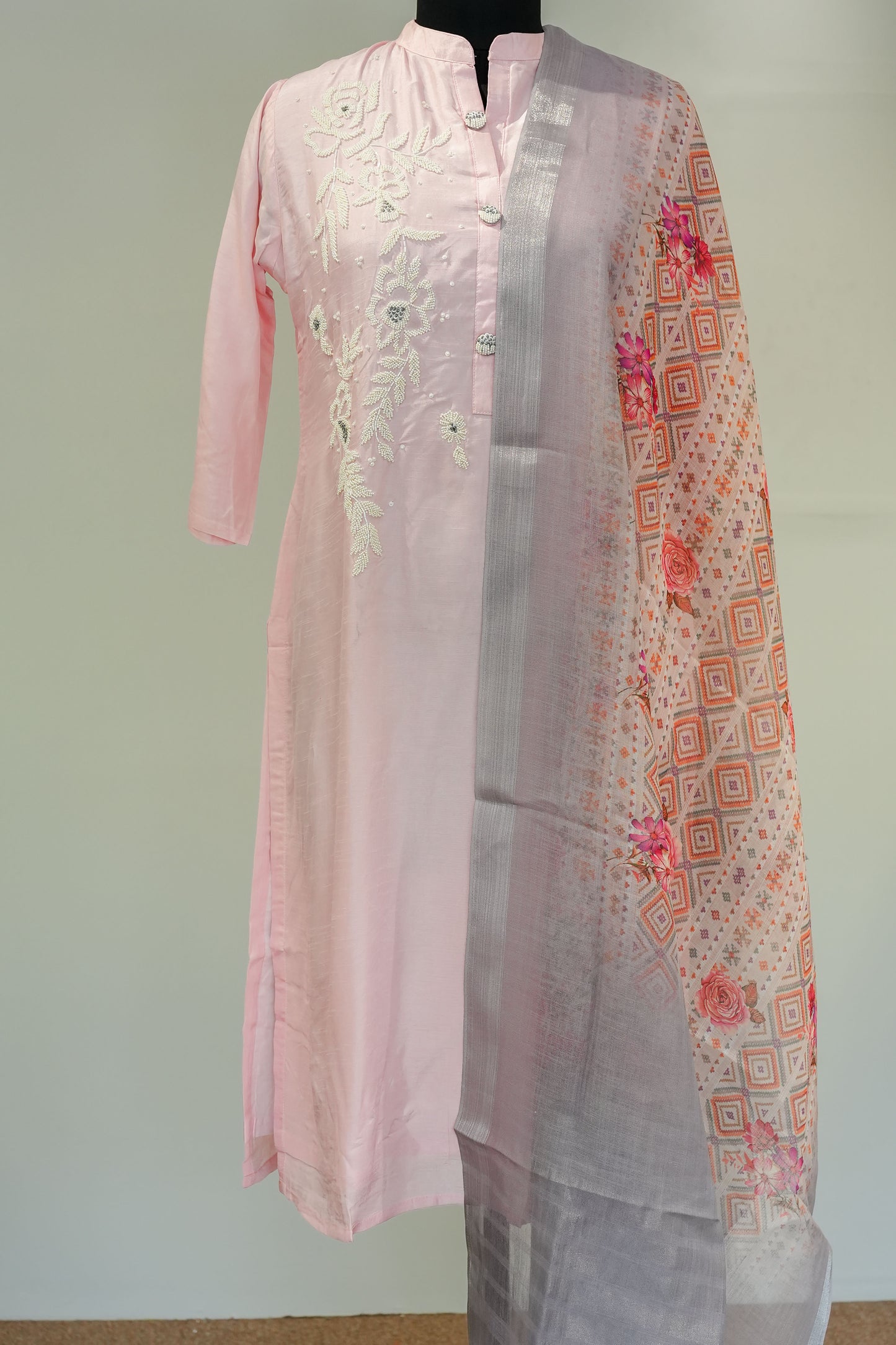 Shruti Embroidered Kurta and Dupatta