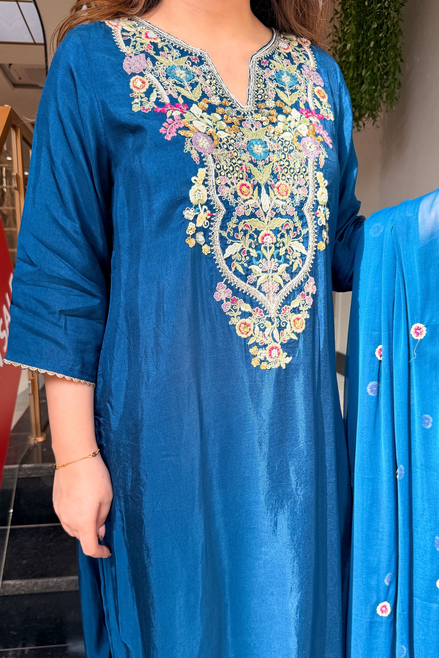 Fareen Embroidered Suit Set