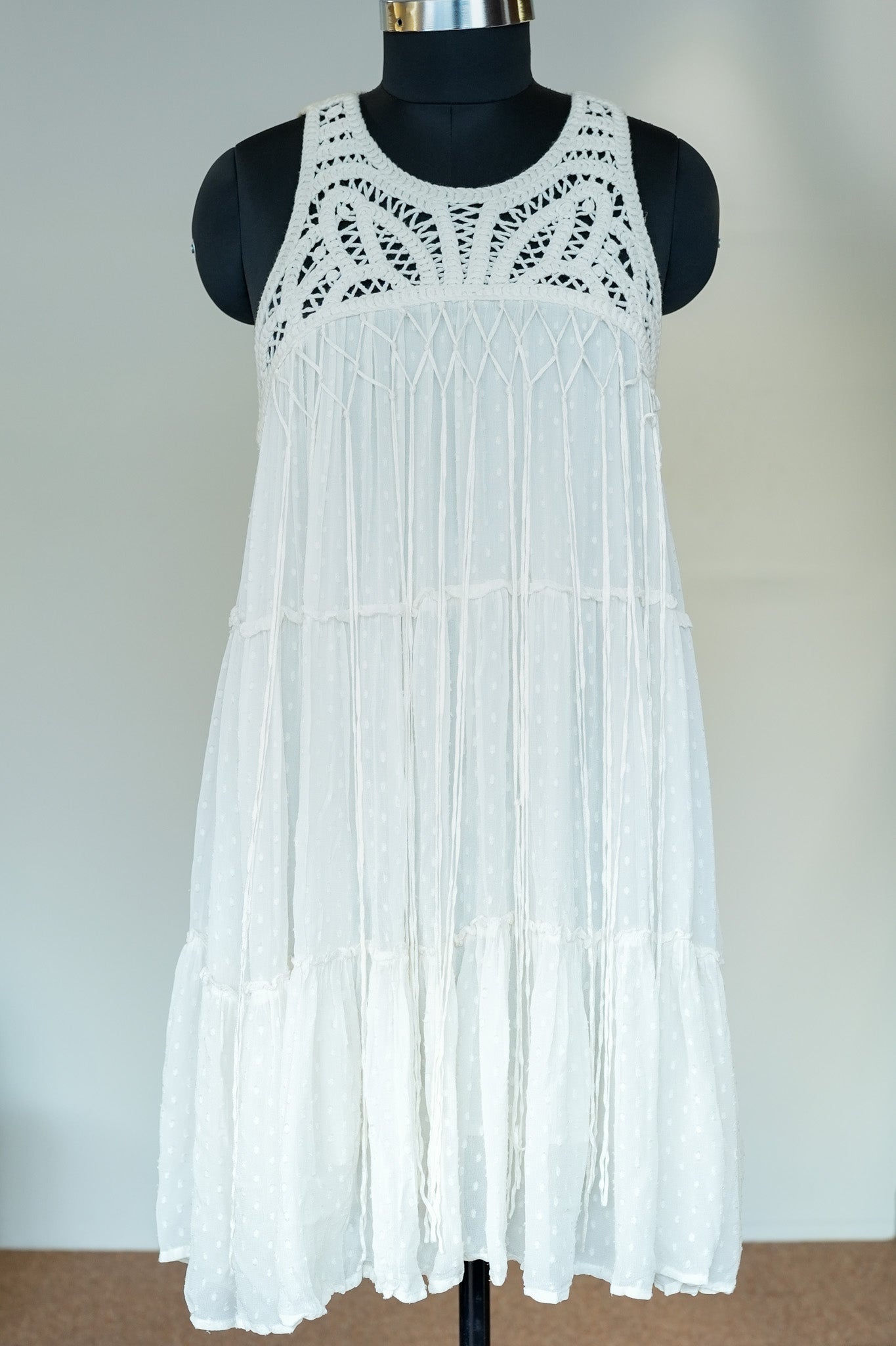 White Lace Detailing Short Dress
