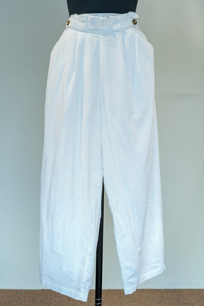 White Side Buttoned Pants